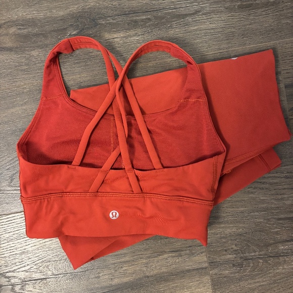 Lululemon Yoga Set Cayenne - Picture 1 of 4